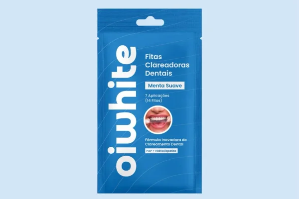 Fitas de clareamento dental da marca Oiwhite recolhido pela anvisa. Metrópoles