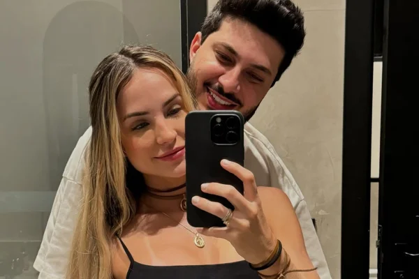 "Dispostos e emocionados", diz Gabi Martins sobre namoro com humorista, Matheus Fidelis, conhecido como Fidelis Falante - Metrópoles