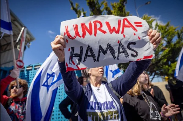 Israel veta agência da ONU para refugiados palestinos; EUA e UE reagem