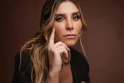 Mari Dutra revela ter sofrido assédio durante podcast
