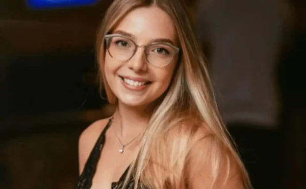Influencer denuncia estupro à luz do dia em avenida de SC