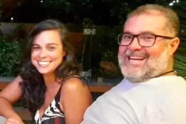 Foto colorida de Beatriz de Almeida Matos e Bruno Pereira - Metrópoles