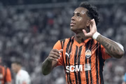 Kevin marcou três gols contra o Besiktas.