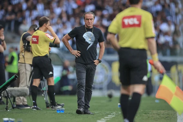 Em comum acordo, Atlético-MG anuncia saída de Cuca