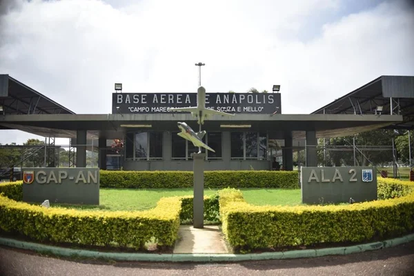 Fachada da base aérea de anápolis, em goiás