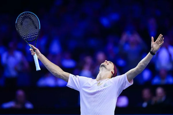 Tênis: Zverev vence Griekspoor e será o líder do ranking mundial da ATP