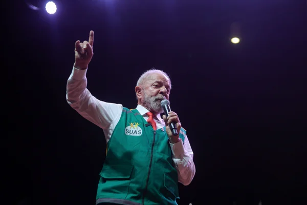 Por acordo Mercosul-UE, Lula diz que conversou com Meloni nesta quinta