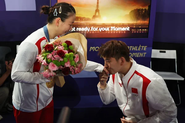 Ya Qiong Huang e Yu Chen Liu