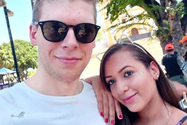 casal separado pela pandemia do novo coronavírus