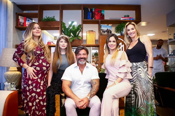 Beauty brunch reúne seletas para dia de cuidados e beleza no Lago Sul