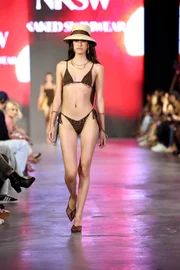 Naked Swimwear na passarela do Metrópoles Catwalk Naked Swimwear na passarela do Metrópoles Catwalk