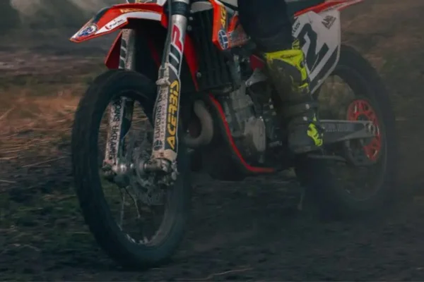 motociclista acidente motocross parana