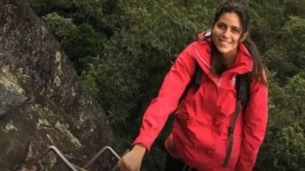 Turista morre após pedra cair em cima dela durante escalada