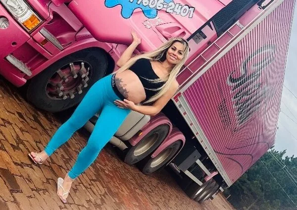 A influenciadora agora tem cinco filhos: a caçula Sheila Vitória, Bernardo, os gêmeos Vitor e Vinicius, e Gabriely