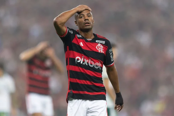 Imagem colorida de De La Cruz, jogador do Flamengo- Metrópoles