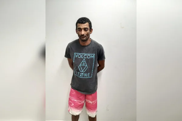 Com socos e chutes, dupla de flanelinhas ataca e rouba na Asa Sul - destaque galeria