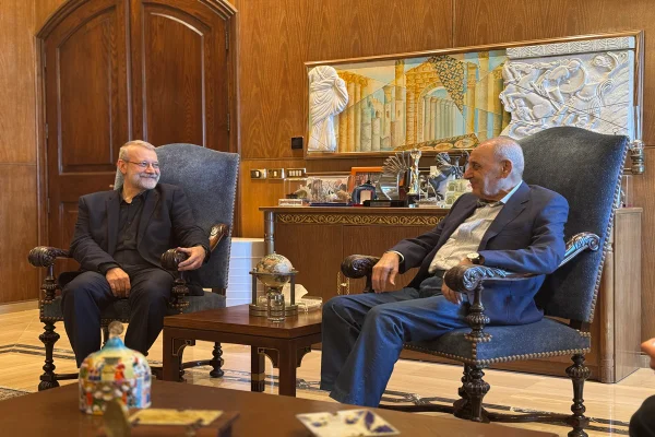 Assessor de Ali Khamenei e o presidente Nabih Berri.