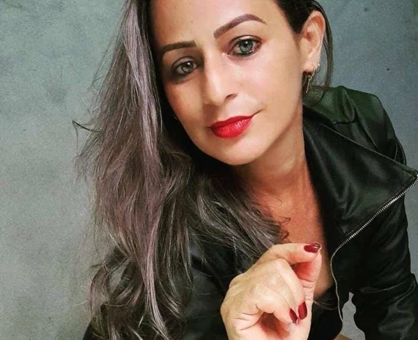 Sobrinha confessa ter matado tia com facadas e golpes de panela