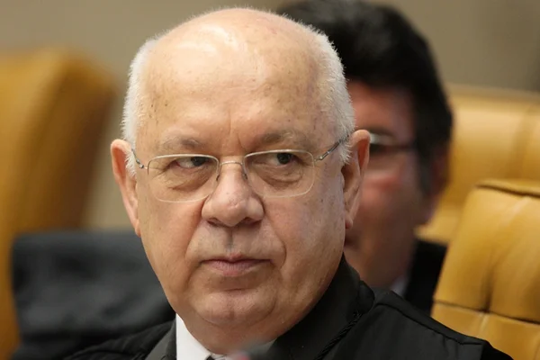 Irmã de Teori: “Tenho medo de ter muita coisa por trás”