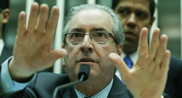 Cunha diz que Picciani terá que esperar até 2017 para ocupar seu lugar