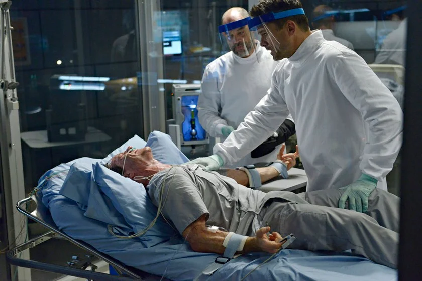 <a href="https://www.netflix.com/br/title/70286533" target="_blank"><b>Helix:</b></a> Ao investigar uma possível ameaça em um centro de pesquisas no Ártico, cientistas descobrem um novo vírus que pode exterminar a raça humana. Assista ao <a href="https://www.youtube.com/watch?v=JE7BEP3CBzQ" target="_blank">trailer</a> <a href="https://www.netflix.com/br/title/70286533" target="_blank"><b>Helix:</b></a> Ao investigar uma possível ameaça em um centro de pesquisas no Ártico, cientistas descobrem um novo vírus que pode exterminar a raça humana. Assista ao <a href="https://www.youtube.com/watch?v=JE7BEP3CBzQ" target="_blank">trailer</a>