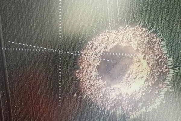 Bomba da 2ª Guerra explode e deixa cratera em campo na Alemanha
