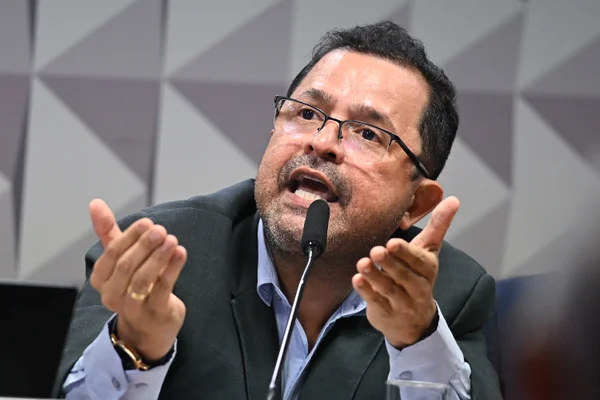 Ex-coordenador do INSS Jucimar Fonseca é ouvido pela CPMI do INSS - Metrópoles 4