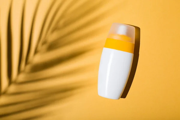 11 filtros solares para pele oleosa recomendados por dermatologistas