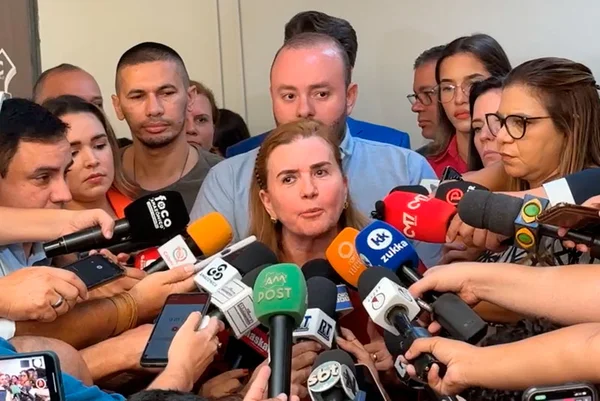 Yara Lins afirma ter sido xingada por Ari Montinho no TCE-AM