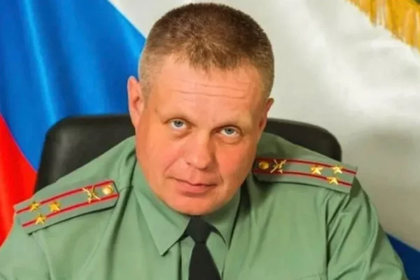 Foto colorida do General russo Sergei Goryachev - Metrópoles