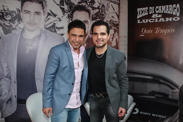 Luciano faz dupla sertaneja com Zezé Di Camargo