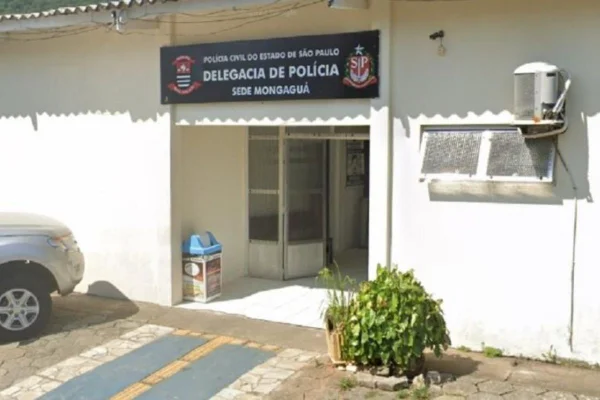 O caso foi registrado como calúnia, difamação e injúria na Delegacia de Mongaguá. As ofensas teriam acontecido em uma escola municipal - Metrópoles