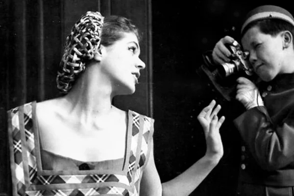 vera valdez top model brasileira schiaparelli capa - metrópoles