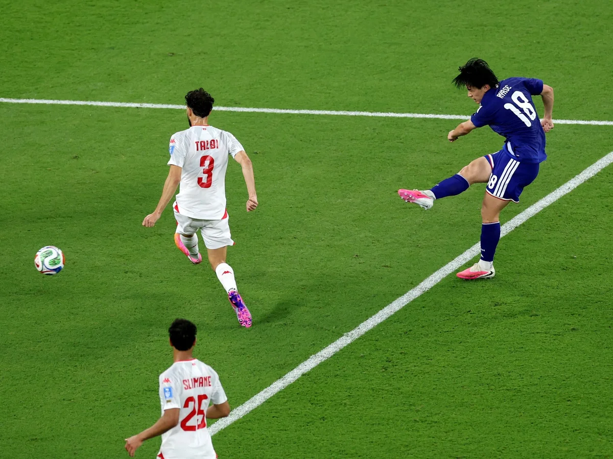 Imagem ilustrativa sobre Japão faz história no milésimo jogo de Copa, humilha Tunísia e já bota medo no Brasil?