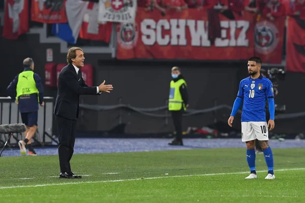 Roberto Mancini, técnico da Itália, e Insigne, atacante que atua pelo Napoli