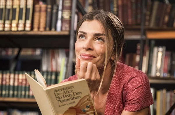 Veja os livros que inspiram a trama de Bom Sucesso, novo hit da Globo