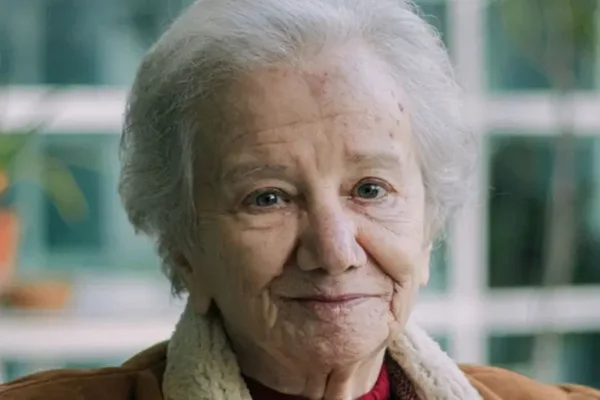 Atriz Elisa Lisboa, de Sabor da Paixão, morre aos 81 anos