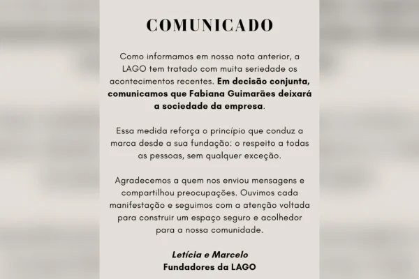 “Patricinha do SLU” deixa sociedade de loja de grife após insultar petistas - destaque galeria “Patricinha do SLU” deixa sociedade de loja de grife após insultar petistas - destaque galeria