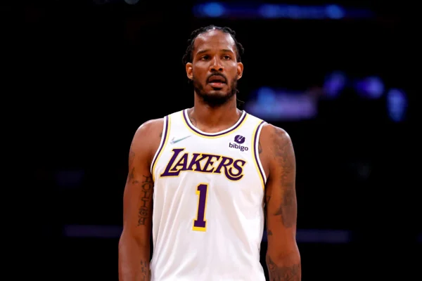 Imagem colorida de ex-NBA que declarou falência- Metrópoles