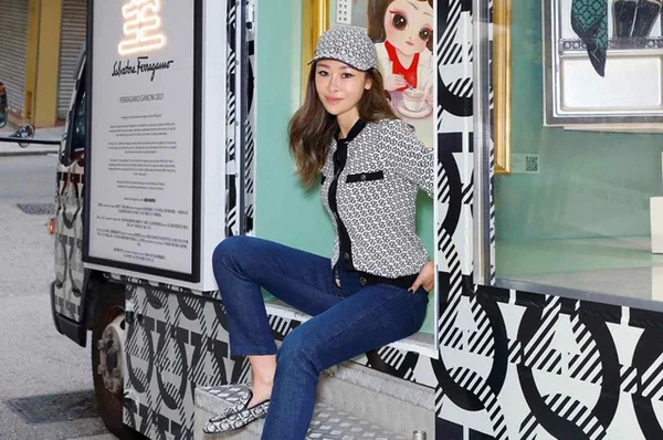 Modelo na pop-up