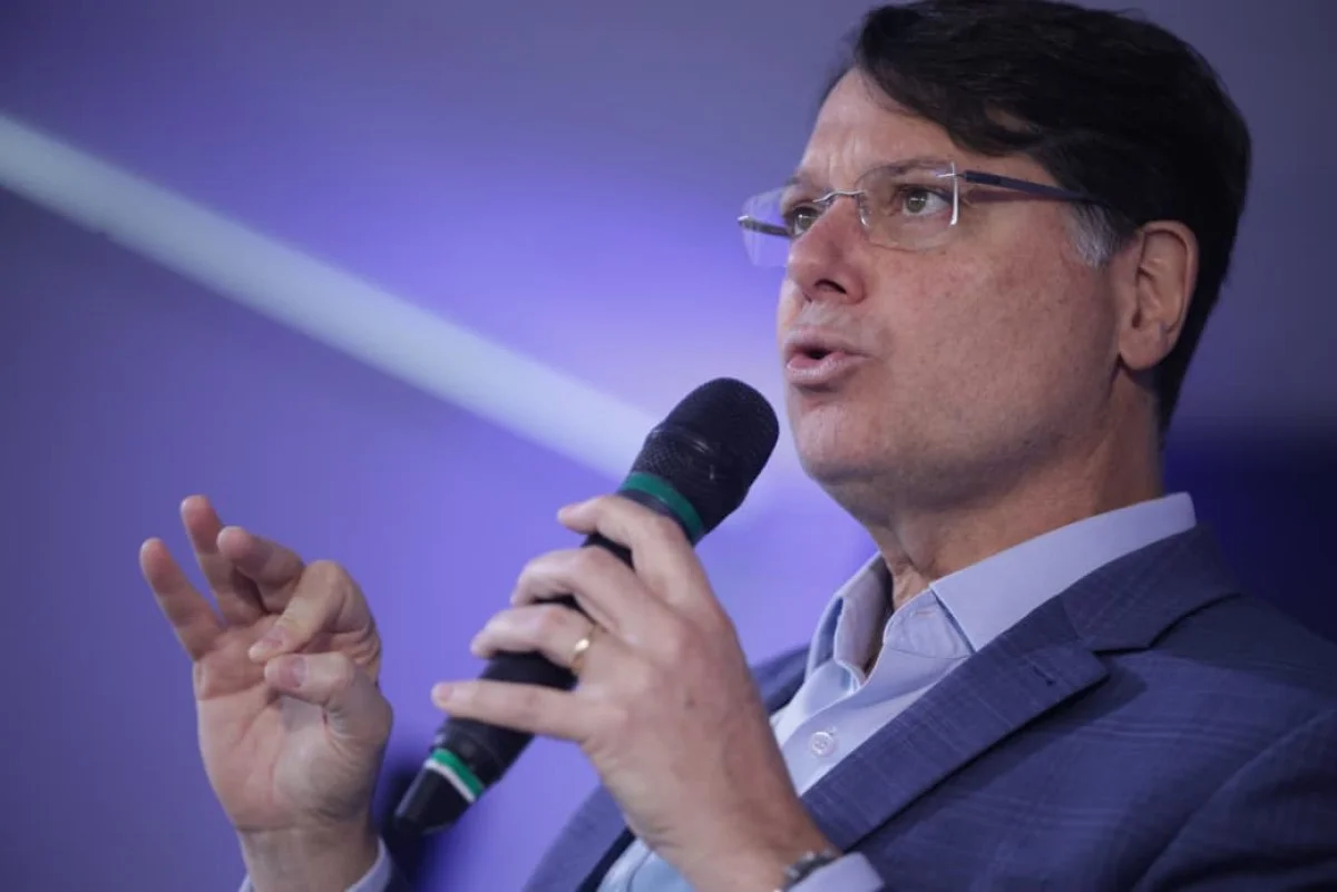 Kiko Caputo (Novo)