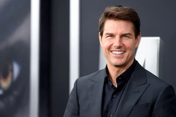 Nova aparência de Tom Cruise preocupa fãs: “Irreconhecível”