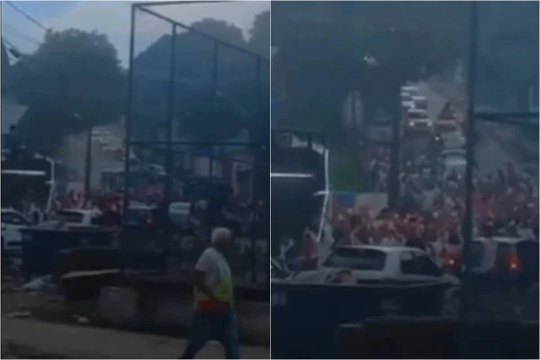 Foto colorida do momento em que ônibus avança sobre multidão em Pernambuco - Metrópoles