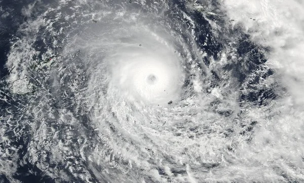 Ciclone nas Ilhas Fiji mata ao menos 20 pessoas
