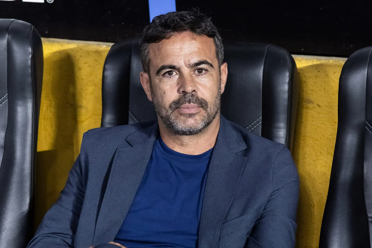 Libertadores: Artur Jorge, do Cruzeiro, nunca perdeu para o Flamengo