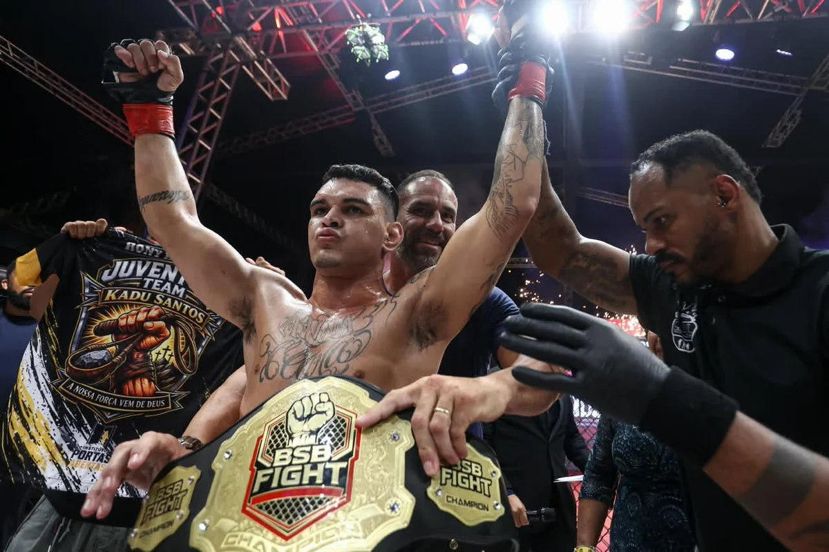 Ratinho foi o grande campeão do BSB Fight 7 Ratinho foi o grande campeão do BSB Fight 7