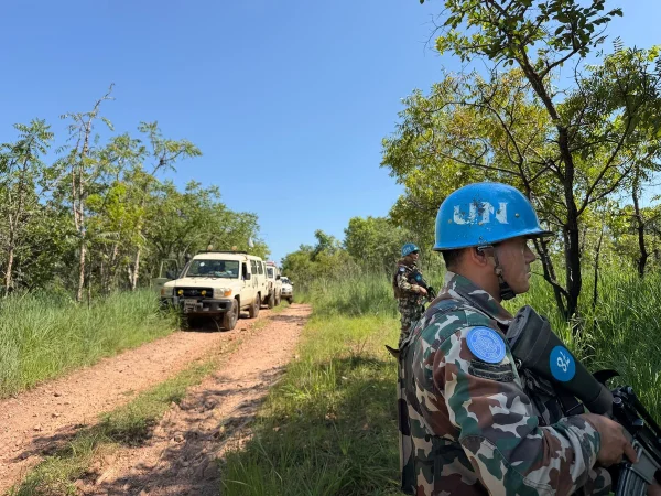 Imagem colorida mostra militar da ONU no Sudão do Sul - Metrópoles