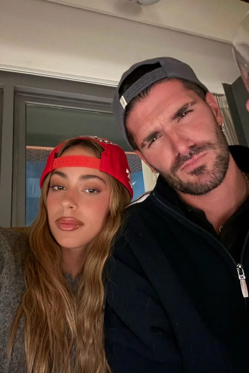 Rodrigo De Paul com a noiva, Tini Stoessel Rodrigo De Paul com a noiva, Tini Stoessel