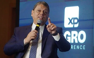 Tarcísio de Freitas