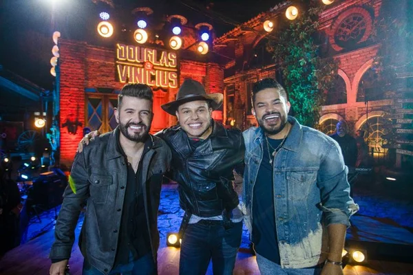 Maiara & Maraisa, Zé Neto & Cristiano e Tierry gravam DVD sertanejo